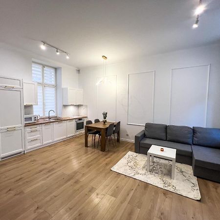 Zlote Apartamenty 6 Legnica Zewnętrze zdjęcie